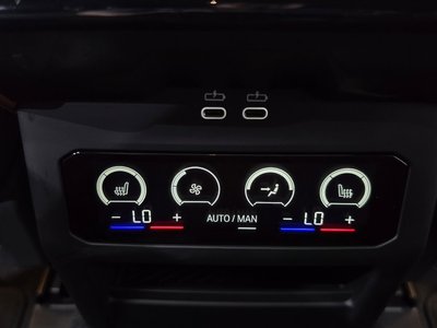 2025 BMW 5 SERIES thumbnail 36