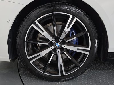 2025 BMW 5 SERIES photo 6