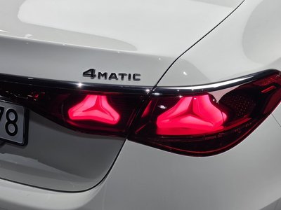 2025 Mercedes-BENZ E-CLASS photo 10