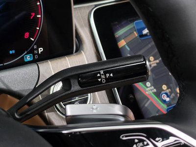 2025 Mercedes-BENZ E-CLASS — миниатюра 12