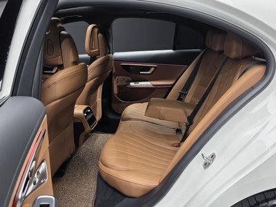 2025 Mercedes-BENZ E-CLASS — миниатюра 17