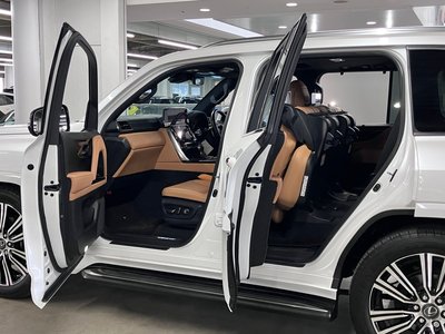 صورة مصغرة 20 لـ 2023 Lexus LX