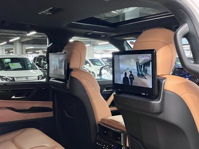 صورة مصغرة 30 لـ 2023 Lexus LX