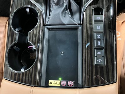صورة مصغرة 46 لـ 2023 Lexus LX