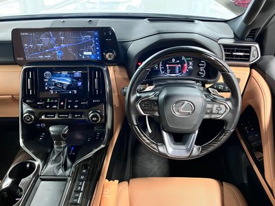 صورة مصغرة 14 لـ 2023 Lexus LX