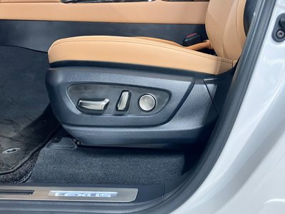 صورة مصغرة 59 لـ 2023 Lexus LX