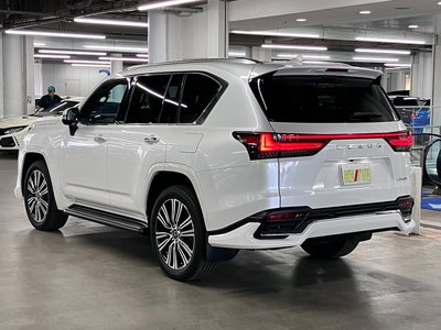صورة مصغرة 11 لـ 2023 Lexus LX