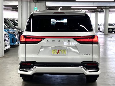 LEXUS LX - 10