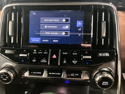 صورة مصغرة 42 لـ 2023 Lexus LX