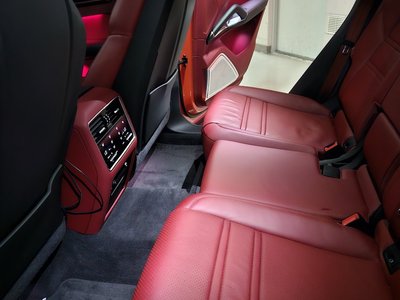 2020 Porsche CAYENNE thumbnail 16