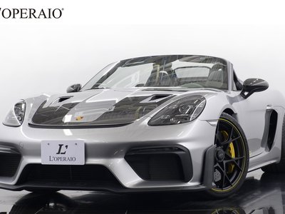 PORSCHE 718 SPYDER - 1