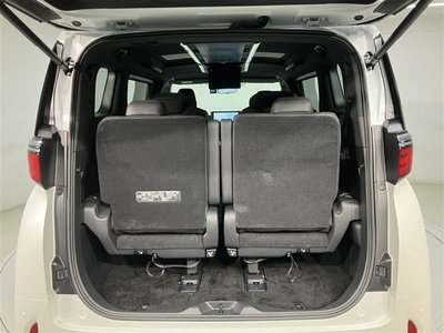 صورة مصغرة 31 لـ 2023 Toyota ALPHARD