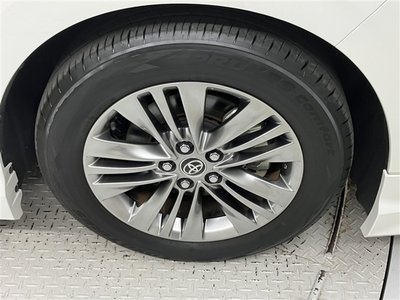 صورة مصغرة 32 لـ 2023 Toyota ALPHARD