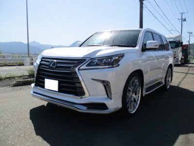 LEXUS LX - 1