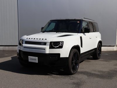 LAND ROVER DEFENDER - 4