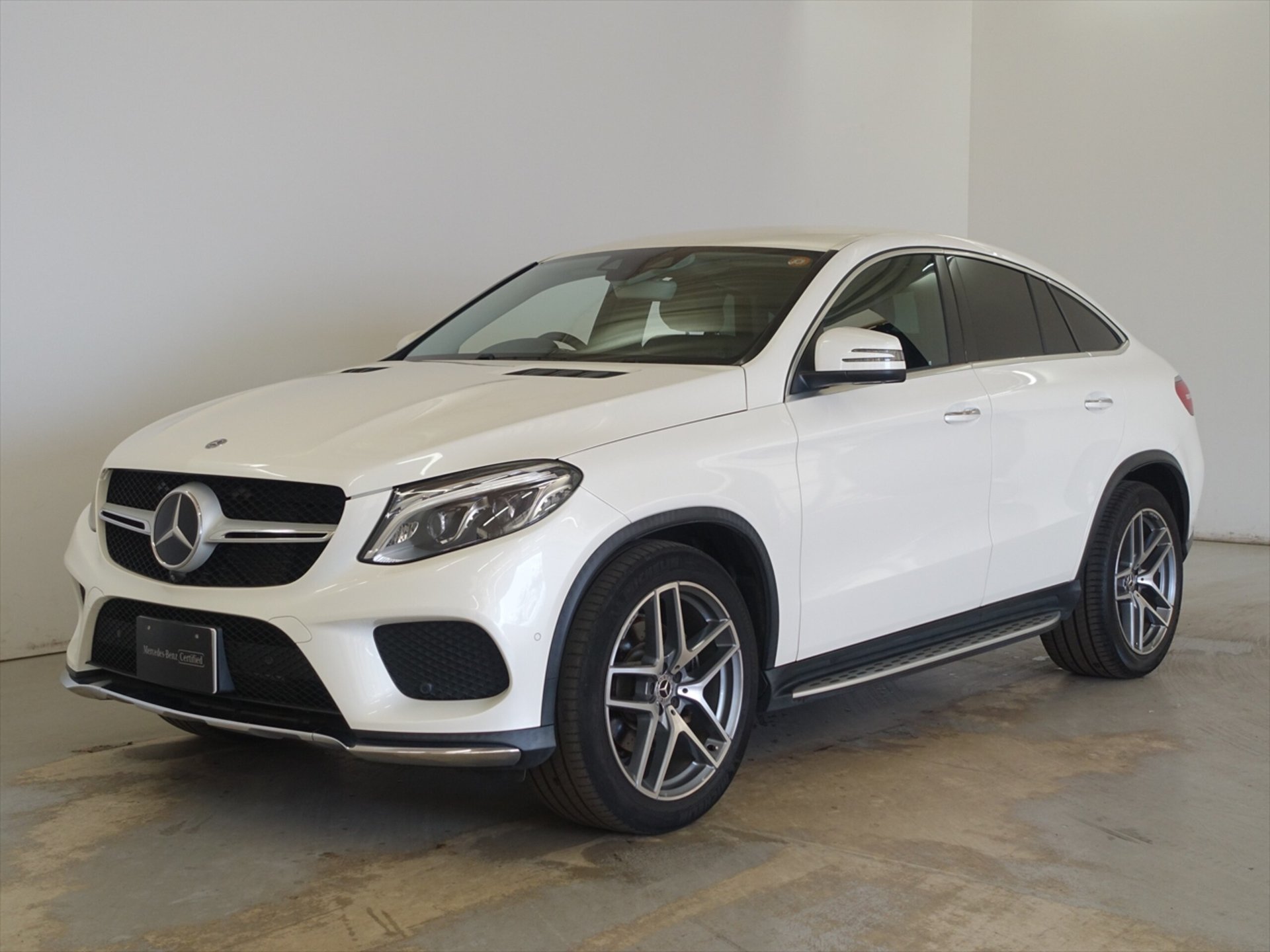 MERCEDES-BENZ GLE - View 1