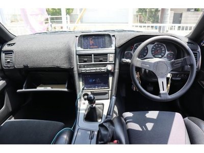1999 Nissan SKYLINE 缩略图 13