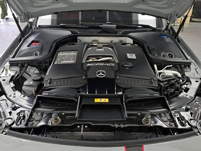 MERCEDES-BENZ GT AMG - 7
