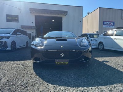 FERRARI CALIFORNIA - 2