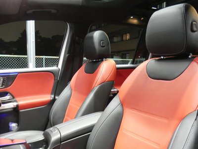 MERCEDES-BENZ GLB AMG - 8