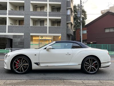 BENTLEY CONTINENTAL - 4