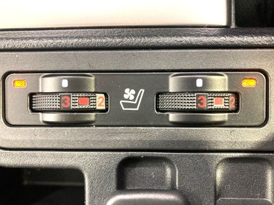 TOYOTA LAND CRUISER PRADO - 7