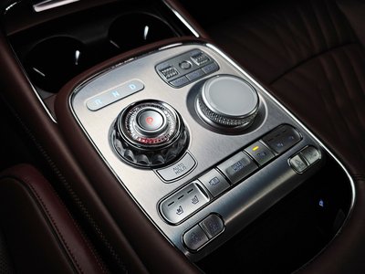 2024 Genesis G90 (RS4) 照片 9