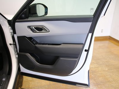 2025 LAND Rover RANGE ROVER VELAR — миниатюра 15