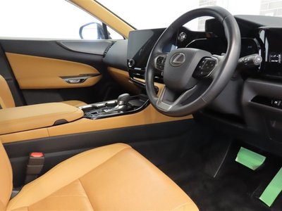 صورة مصغرة 13 لـ 2023 Lexus NX