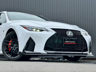 LEXUS IS - 9