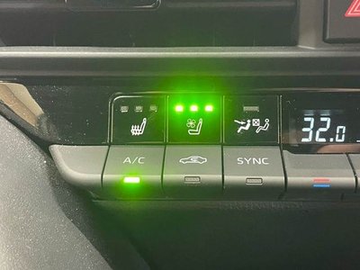 TOYOTA CROWN SPORT - 9