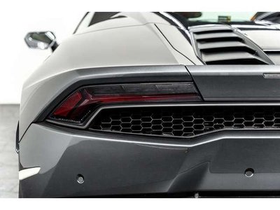 2016 Lamborghini HURACAN SPYDER thumbnail 36