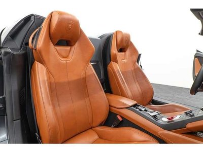 2016 Lamborghini HURACAN SPYDER thumbnail 44