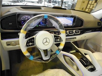 2022 Mercedes-BENZ GLS photo 3
