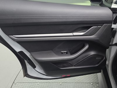 2021 Porsche TAYCAN 缩略图 15