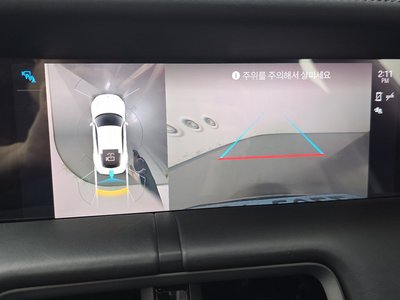 2021 Porsche TAYCAN 缩略图 21
