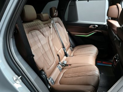 2025 BMW X5 缩略图 11