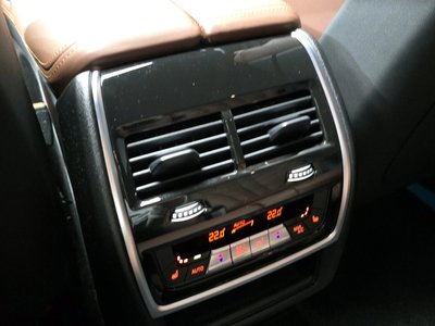 2025 BMW X5 缩略图 17