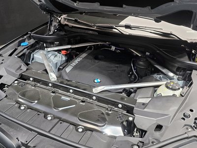 صورة 7 لـ 2025 BMW X5