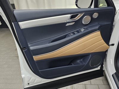 2023 Genesis GV80 thumbnail 14