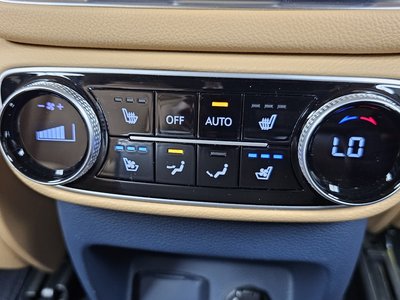 2023 Genesis GV80 thumbnail 33