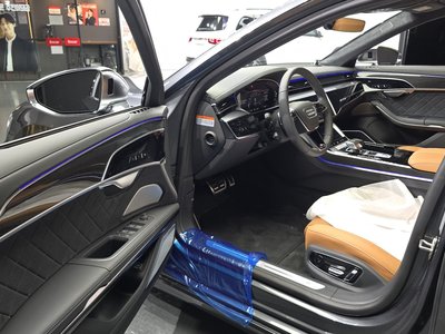 2025 AUDI S8 照片 10