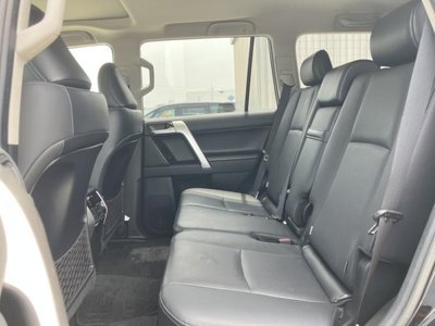 TOYOTA LAND CRUISER PRADO - 8