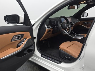 2025 BMW 3 SERIES 照片 10