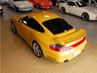 PORSCHE 911 - 6