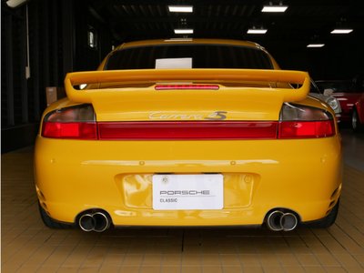 PORSCHE 911 - 4