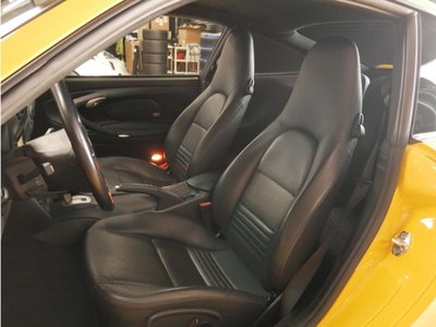 PORSCHE 911 - 10