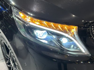 MERCEDES-BENZ V-CLASS - 8