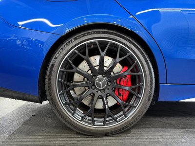صورة 9 لـ 2024 Mercedes-BENZ C-CLASS AMG