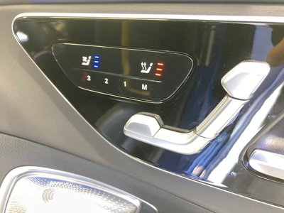 صورة 15 لـ 2024 Mercedes-BENZ C-CLASS AMG
